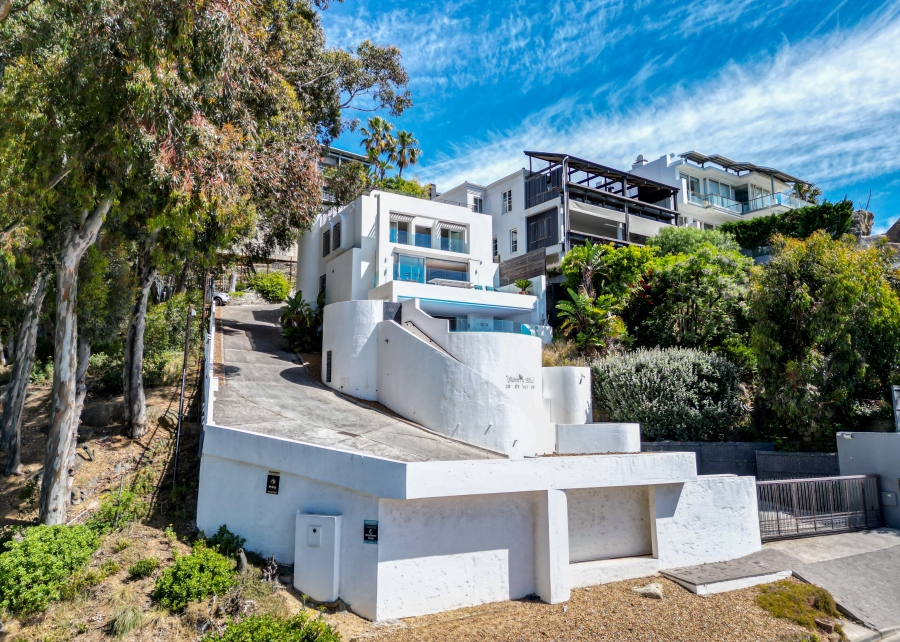 3 Bedroom Property for Sale in Bantry Bay Western Cape